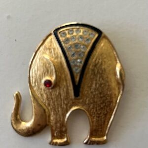 Bergdorf Goodman Elephant Pendant